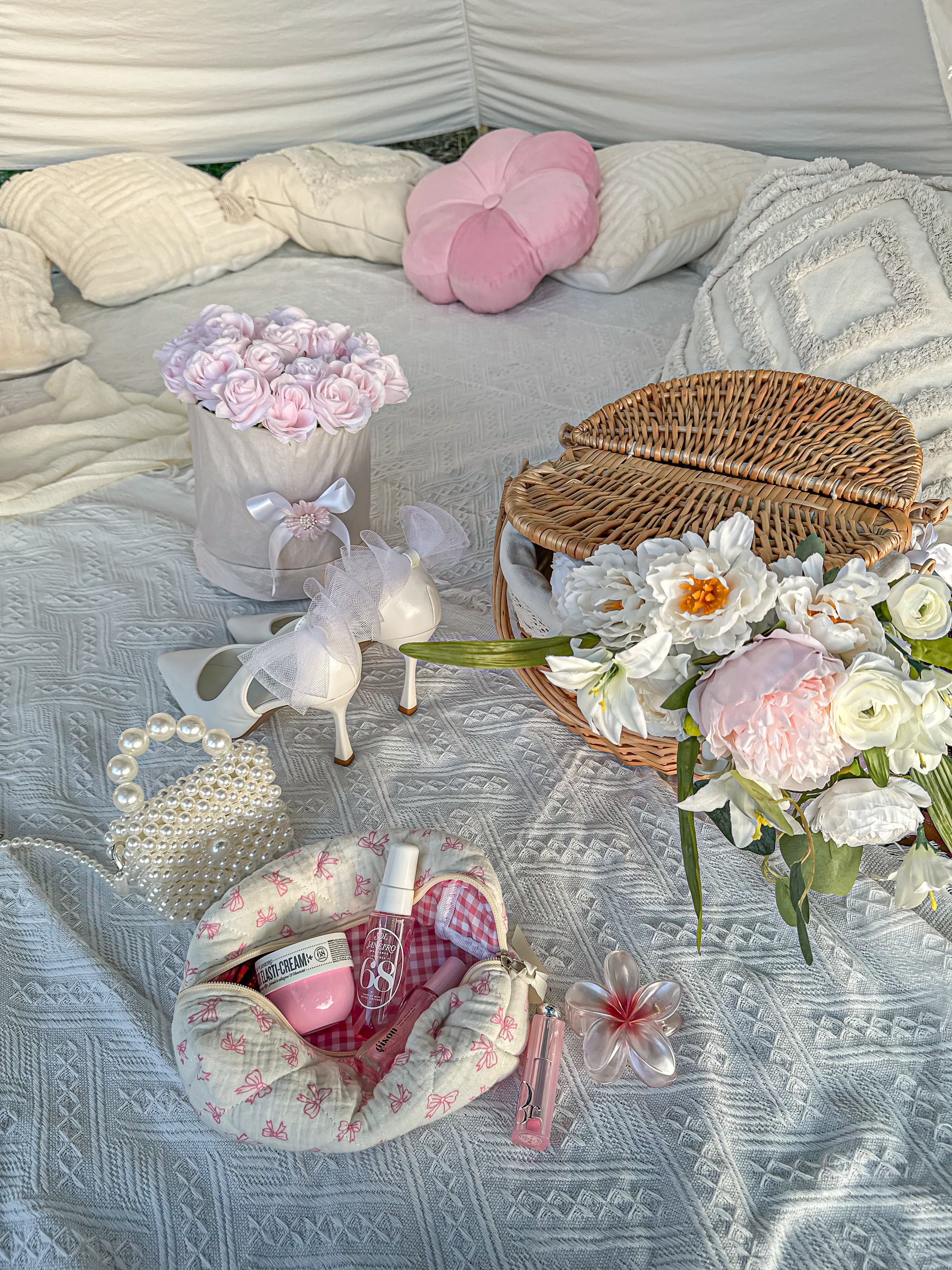 Beautiful luxury picnic setup with pampas grass in Austin